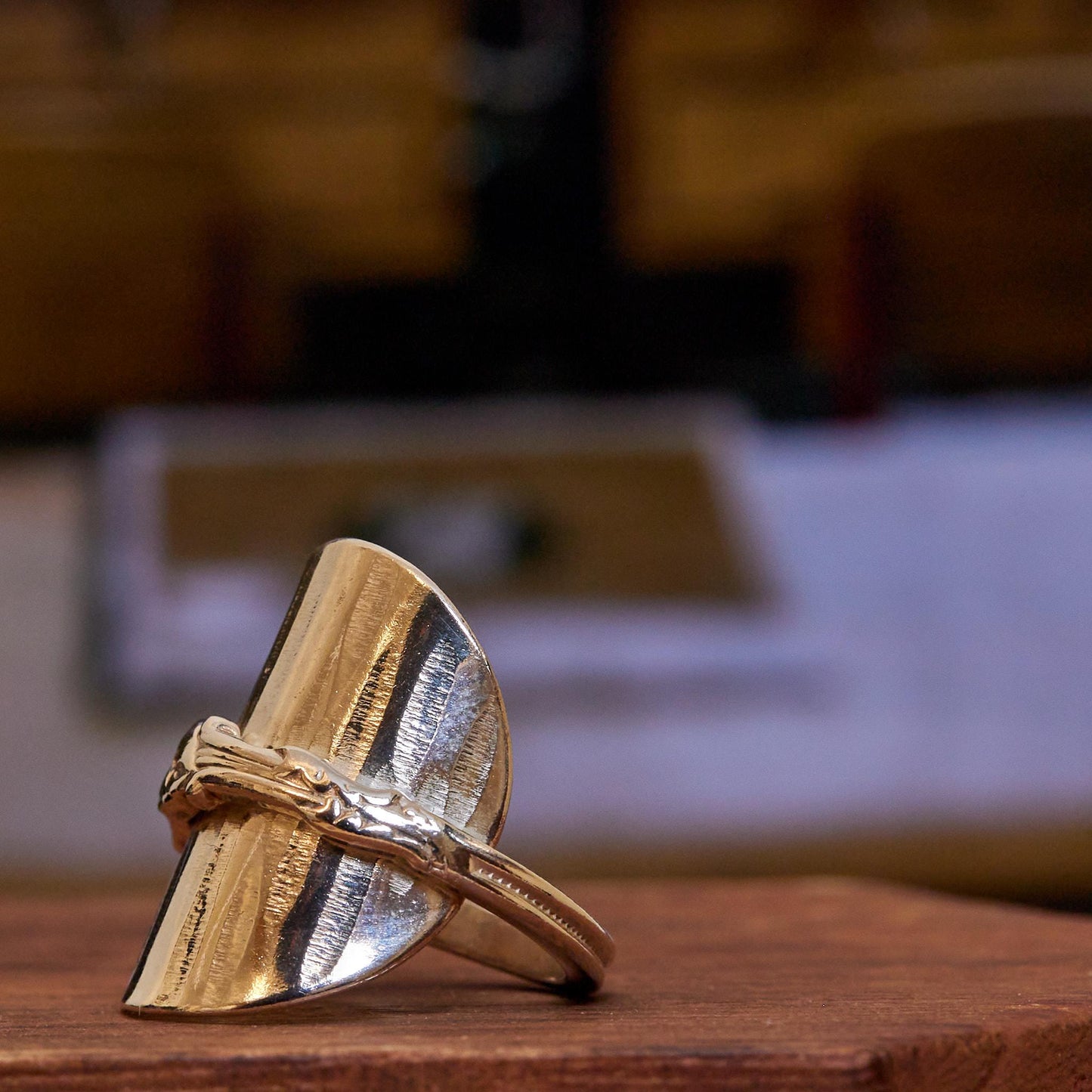 sterling silver ring scroll wrap, hammered plate - side view